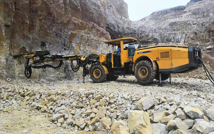 “化水為電”，徐工鑿巖臺車提速水電站擴機工程