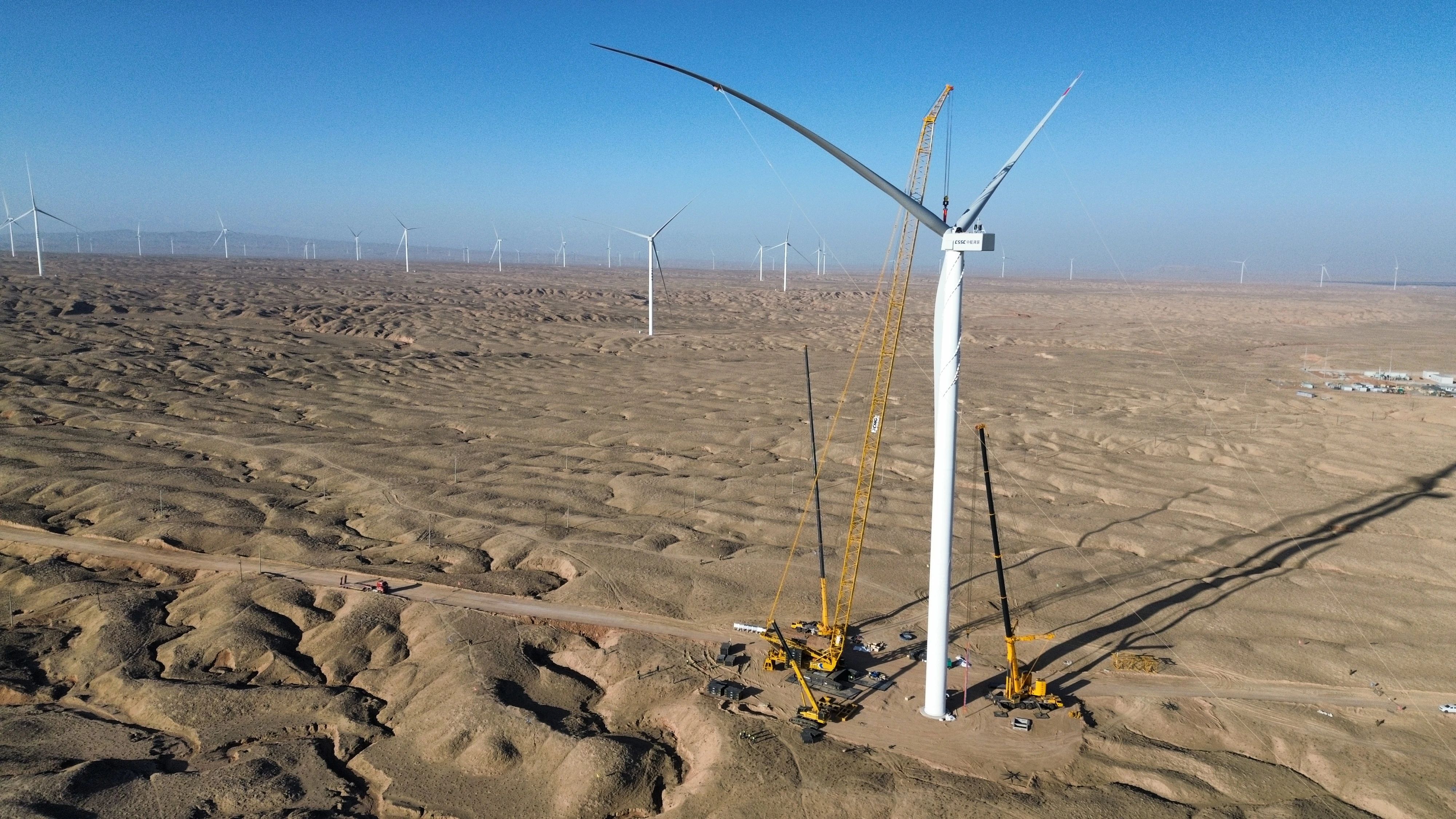 零誤差！XLC18000M助力10萬千瓦風力發(fā)電項目首臺風機成功吊裝